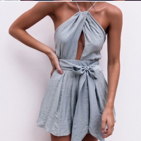 Hello Molly AU 6 RED Romper Halter Playsuit - Picture 2 of 12